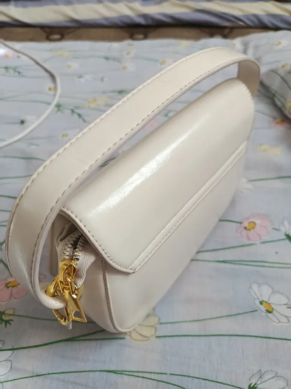 ysl ayollar sumkasi 2