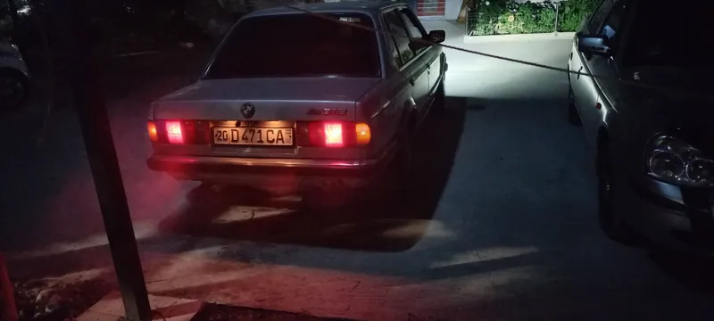 Продам bmw e30 318 4 Продам bmw e30 318 4