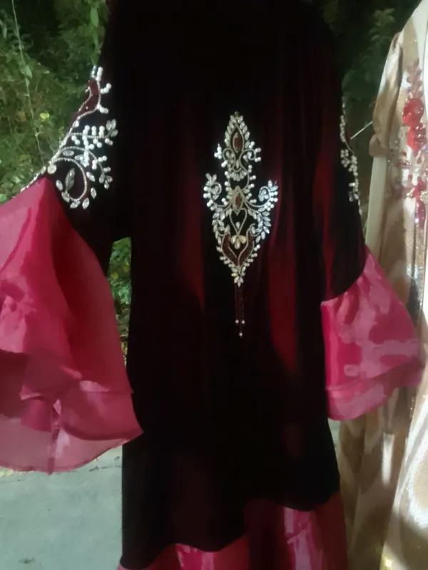 kelinlar uchun abaya libosi 300 000 so‘m — фото 2