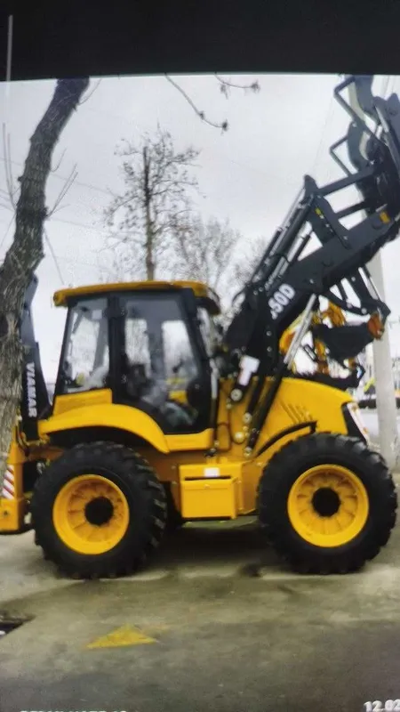 Срочно сотилади Эксковатор-погрузчик Viamar 350D