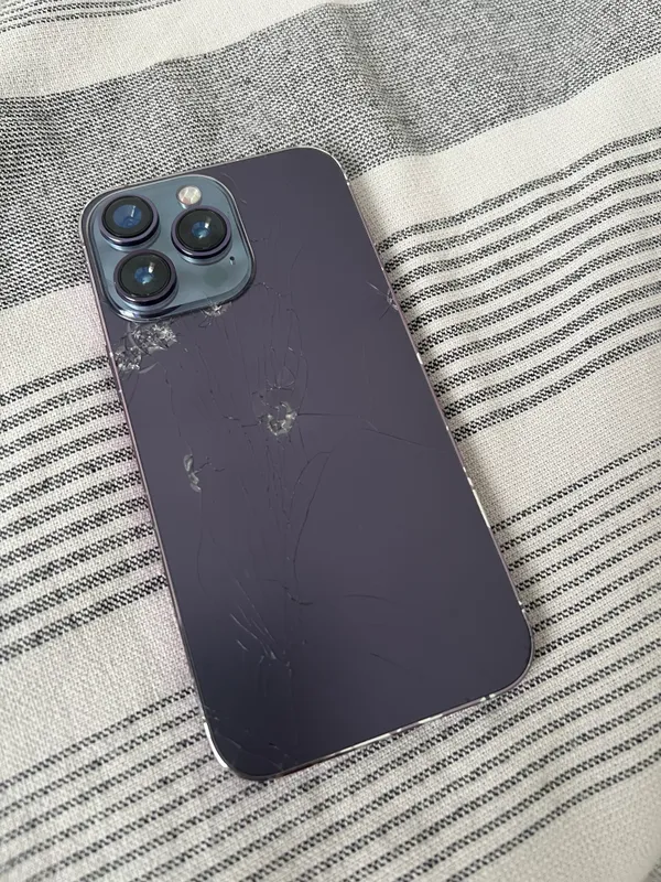 Продам телефон в стиле iPhone 14 Pro Max. Purplee 6 Продам телефон в стиле iPhone 14 Pro Max. Purplee 6