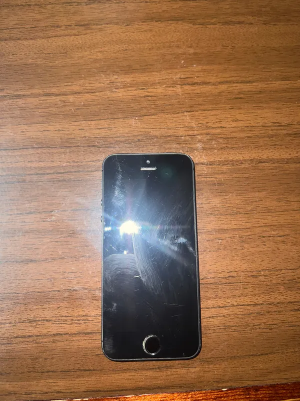 iPhone 5 sotiladi 2 iPhone 5 sotiladi 2