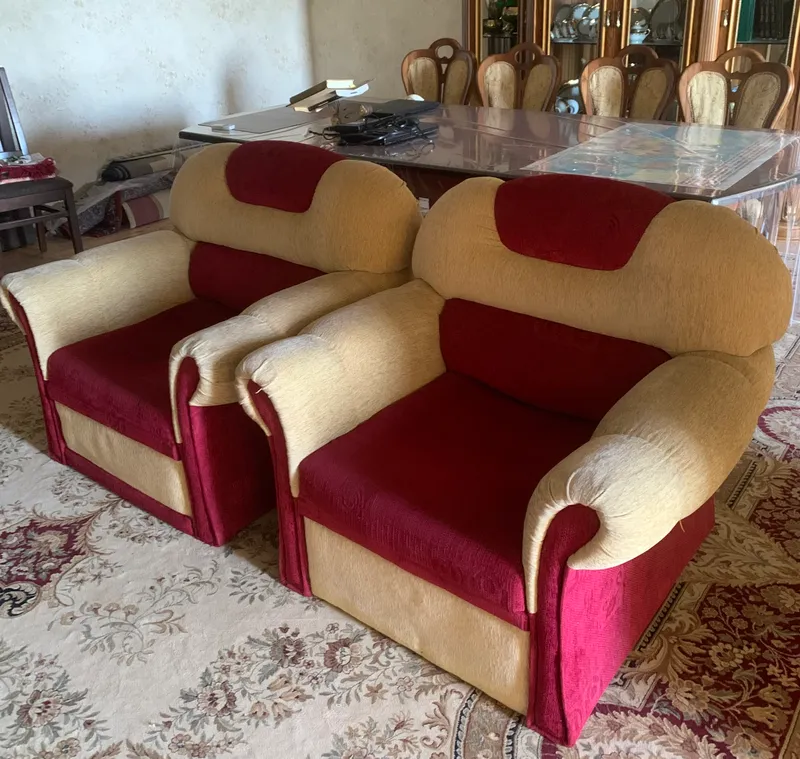 продать диван и кресло 1
