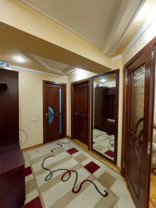 2-комнатная квартира, 64 м², 2/4 этаж (вторичка) — фото 3