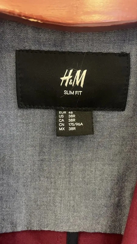 Бардовый пиджак HM 4 Бардовый пиджак HM 4