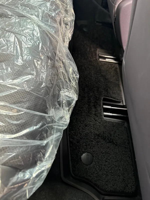 LEAMOTOR S16 orginal rezinka kovrik gilamliy polik keld holat idyal 4 LEAMOTOR S16 orginal rezinka kovrik gilamliy polik keld holat idyal 4
