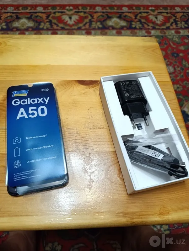 Samsung Galaxy A 50 sotiladi 3