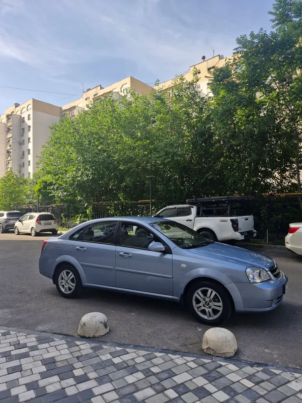 Chevrolet Lacetti 1.8 механика. 1