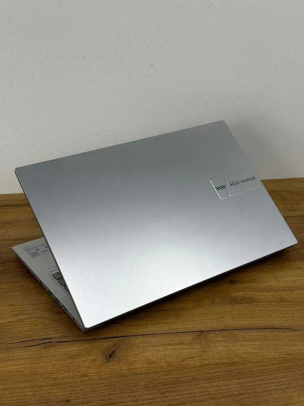 Asus Vivobook Core 5 ultra 2 Asus Vivobook Core 5 ultra 2
