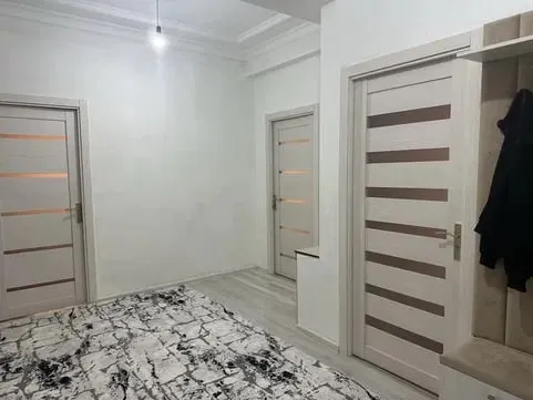 3-комнатная квартира, 65 м², 3/5 этаж 6