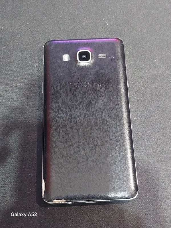 Samsung telefonlarini sotaman 8 Samsung telefonlarini sotaman 8