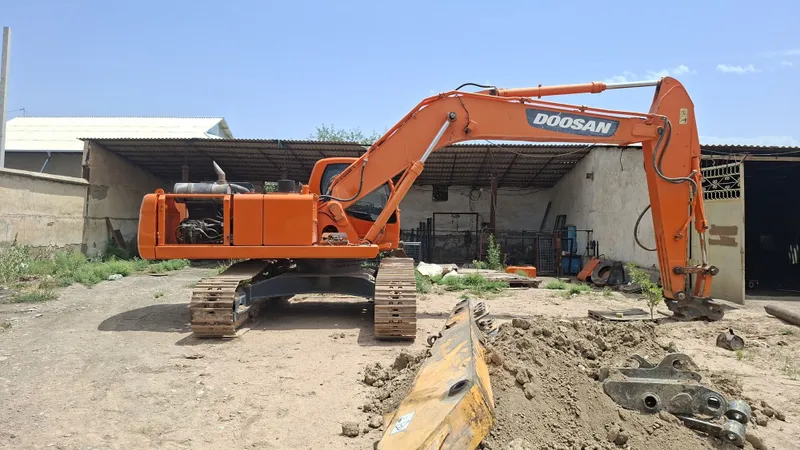 Doosan экскавтор занжирли 1 Doosan экскавтор занжирли 1
