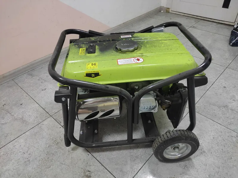 Benzin generator sotiladi / Generator бензиновый POTERE — фото 1