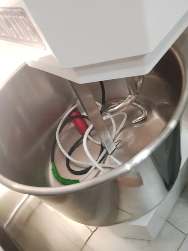 Testo Meshalka, testa Mishalka, тесто мешалка 2 Testo Meshalka, testa Mishalka, тесто мешалка 2