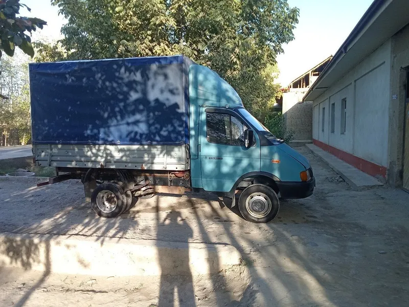 Gazel avtomobili sotiladi