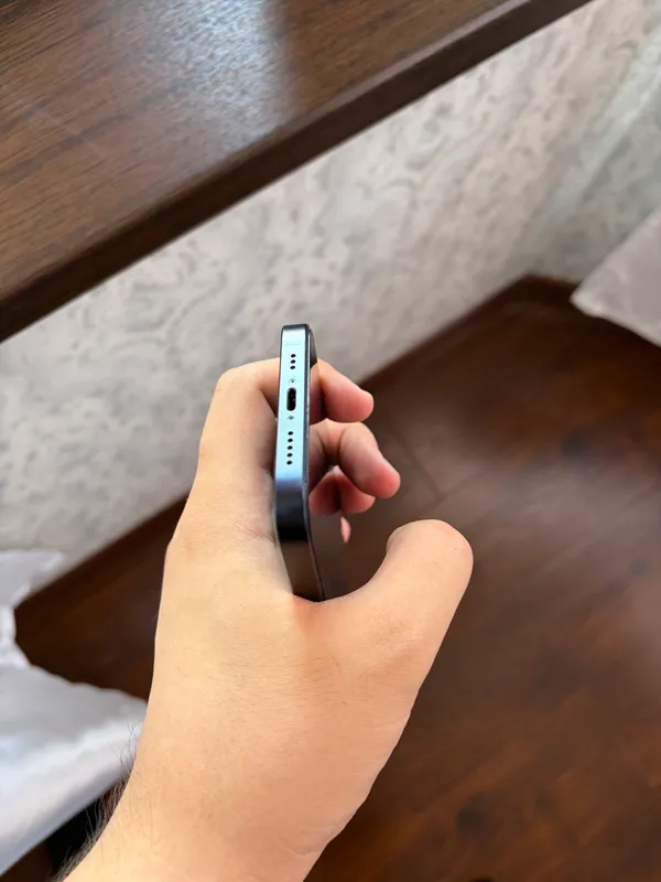 IPhone 12 6