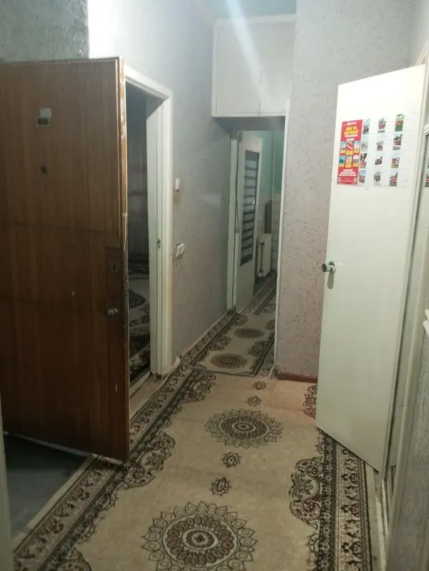 Чирчик аренда 2 ком квартира в 9 мкр 2 этаж