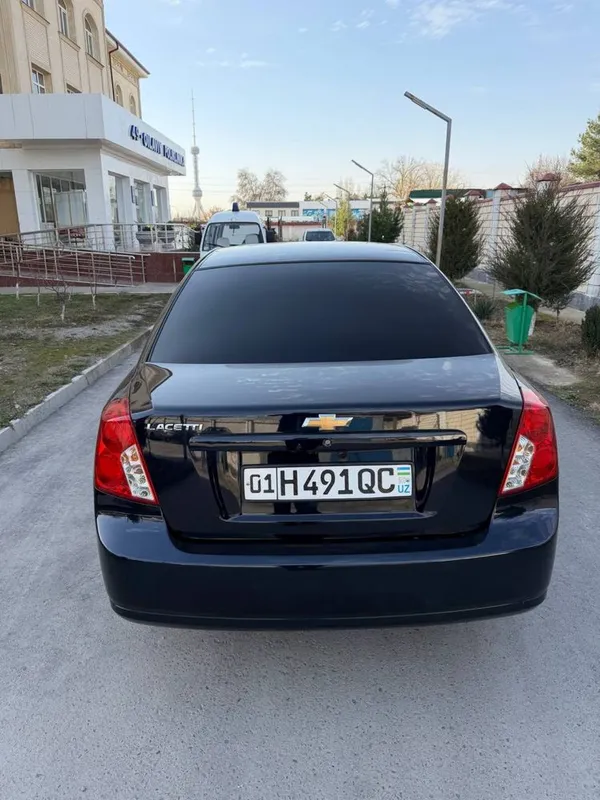 Gentra dark blue 2023 yil holati ideal 2 Gentra dark blue 2023 yil holati ideal 2