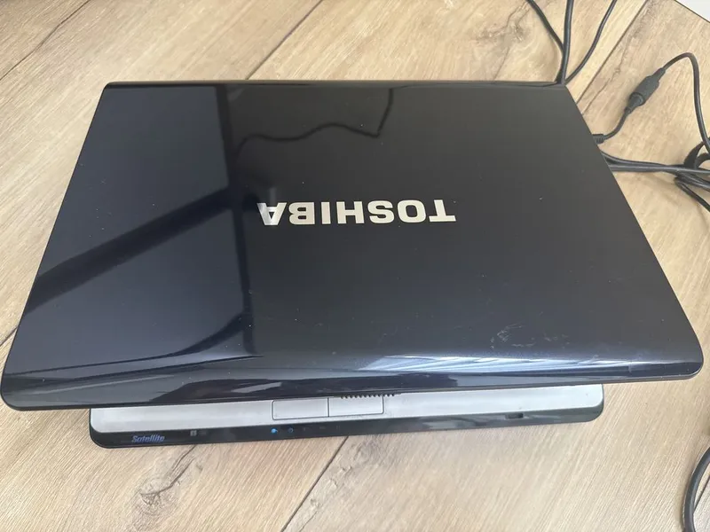 Продам ноутбук Toshiba 3 Продам ноутбук Toshiba 3