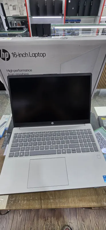 Ноутбук HP Laptop 15.6" 2