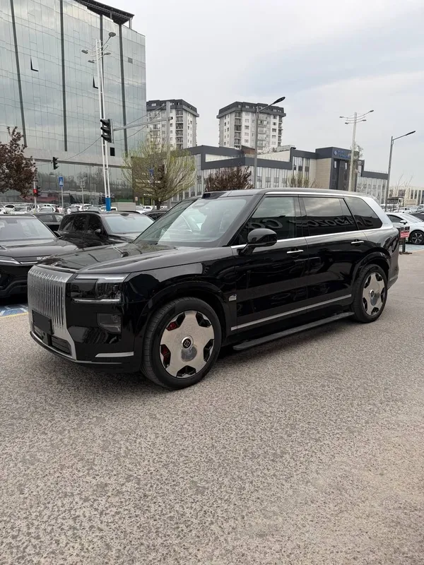 Zeekr 9X Ultra. 2025 yil. Srochna sotiladi. — фото 2