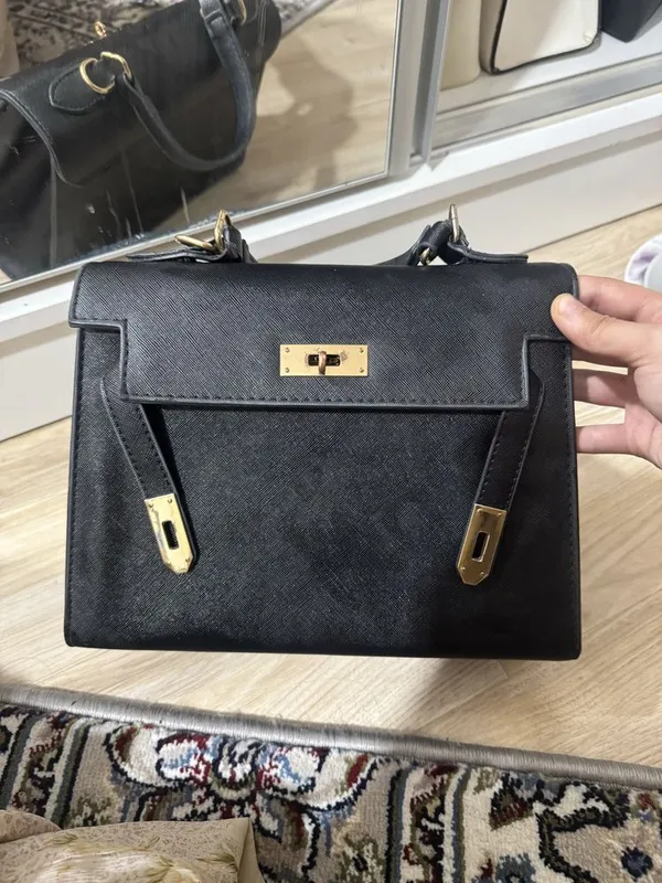 Отдам сумки hermes