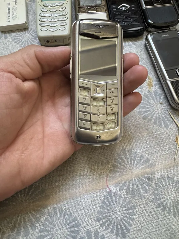 vertu canstelation 3