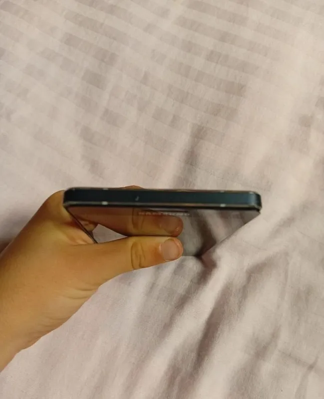 Samsung zapchazga ekran qoʻyish kk boldi aybi yo boshqa 4 Samsung zapchazga ekran qoʻyish kk boldi aybi yo boshqa 4