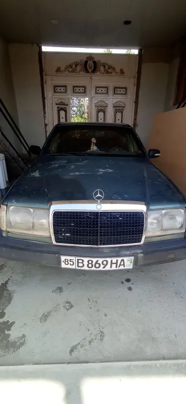 Mersedes benz w124