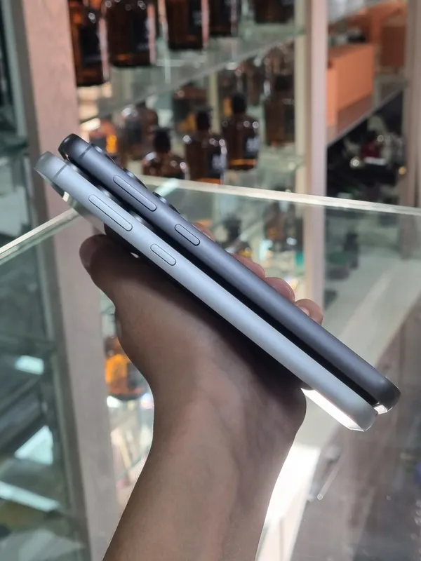 Samsung S23FE 2