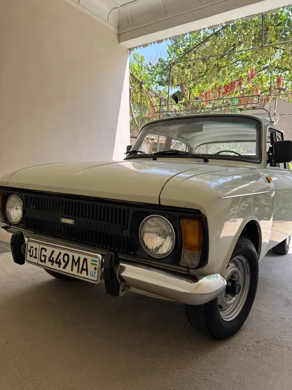 Ретро Москвич ИЖ 412 Retro Moskvich 412