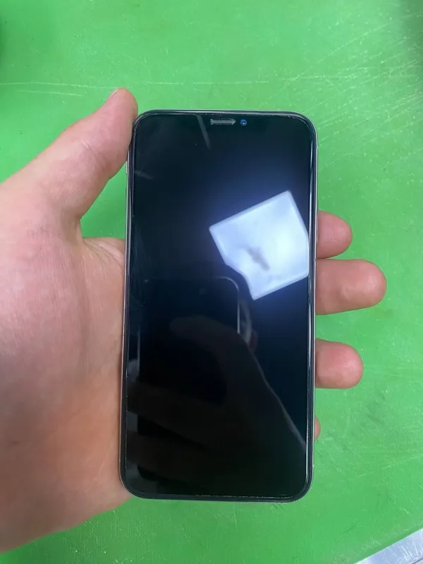 Продаётся iPhone X 3 Продаётся iPhone X 3