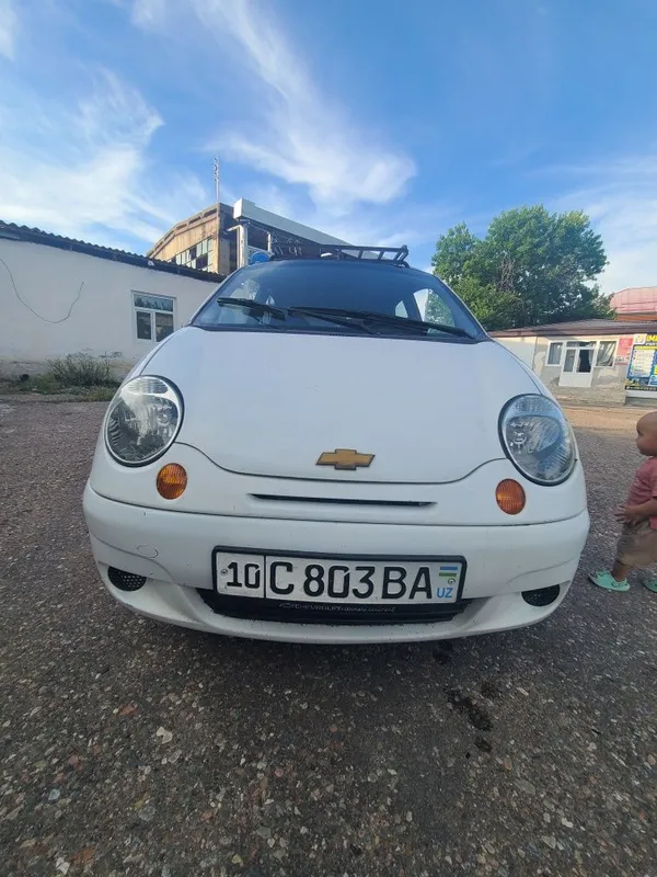 Matiz sotiladi. 2005 yolda ishlab chiqarilgan.