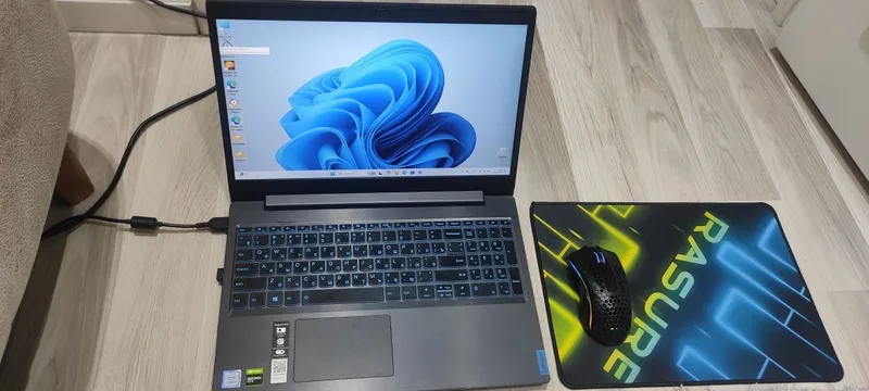 Ноутбук Arzon Lenovo 340 1 Ноутбук Arzon Lenovo 340 1