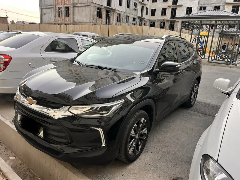 Shevrolet Tracker premier full — фото 4