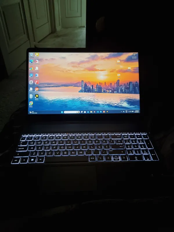 Ноутбук HP 2 Ноутбук HP 2