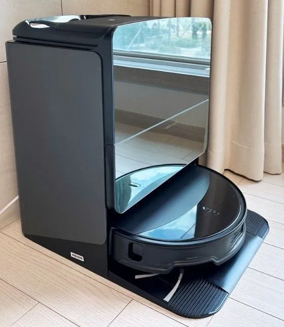 Roborock S9 MaxV Ultra — максимум автоматизации и идеальная чистота
