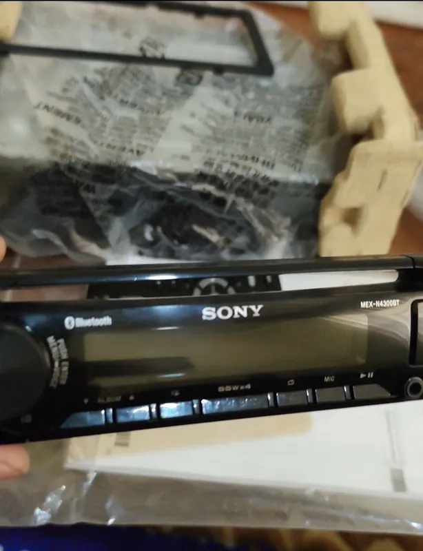 SONY MEX N4300BT extra bass — фото 3