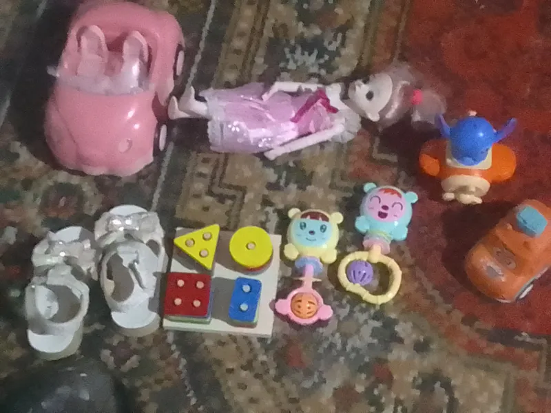Продаются игрушки