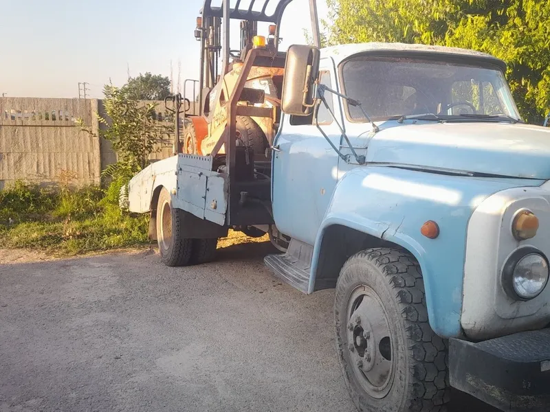 Evakuator Gaz53 1988 yil holati yahshi, Эвакуатор на ходу