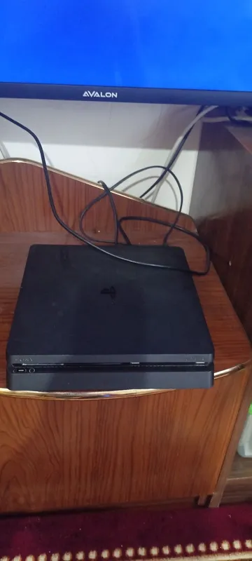 Playstation 4 slim сатылады — фото 3