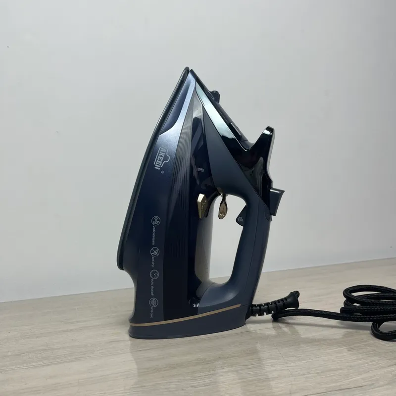 Утюг UAKEEN ZL-837 3 Утюг UAKEEN ZL-837 3