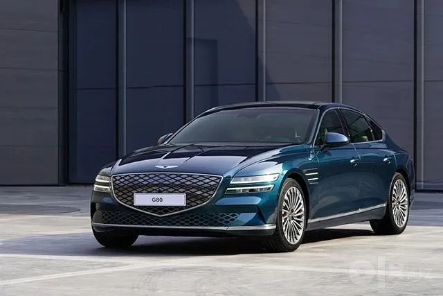 Kuzif detali Genesis G80 kapoti sotiladi 1 Kuzif detali Genesis G80 kapoti sotiladi 1