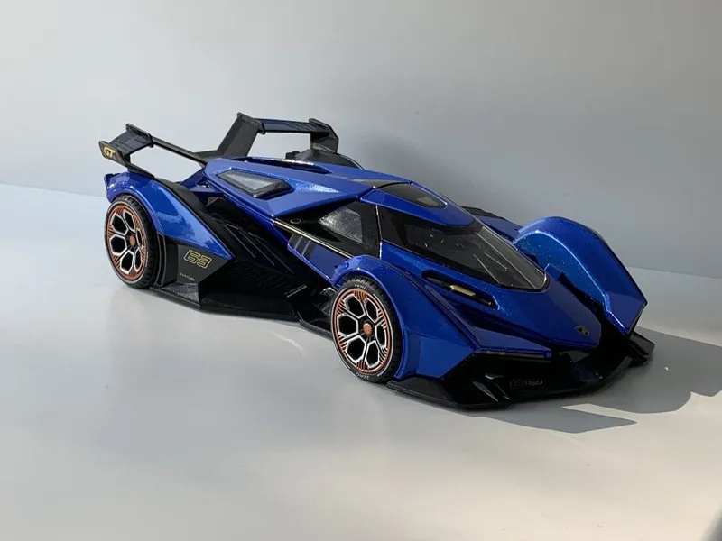 Modelka Lamborghini V12 Vision Gran Turi 1:24 2
