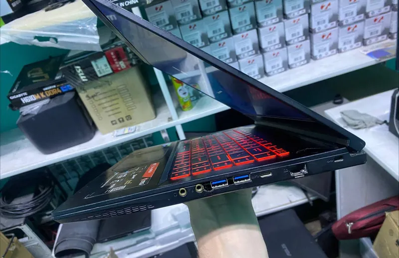 Ноутбук MSI GF63 Thin (1050ti) 3 Ноутбук MSI GF63 Thin (1050ti) 3