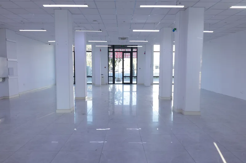 Аренда коммерческого помещения 200 м² 5 Аренда коммерческого помещения 200 м² 5