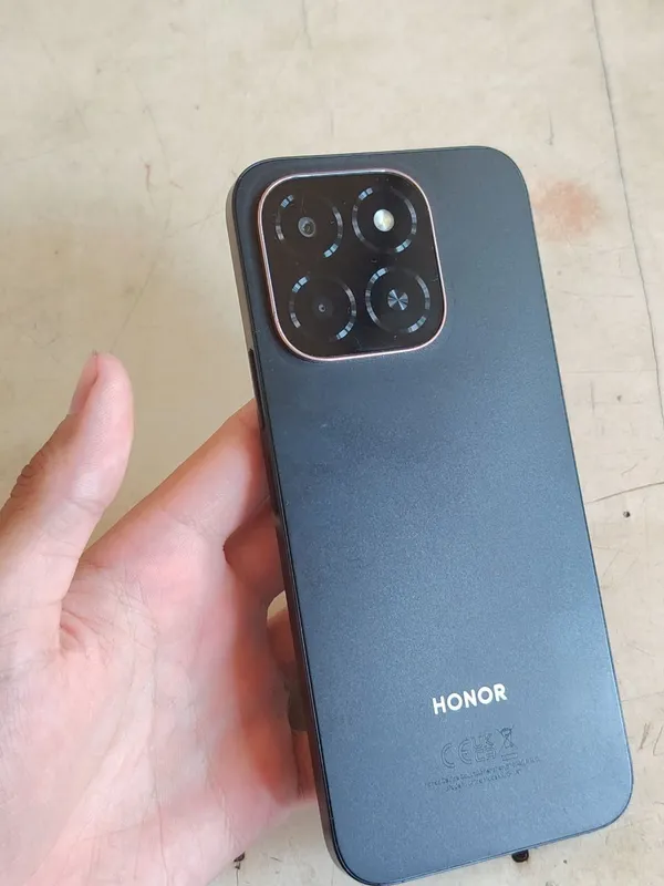 Honor x6c 3