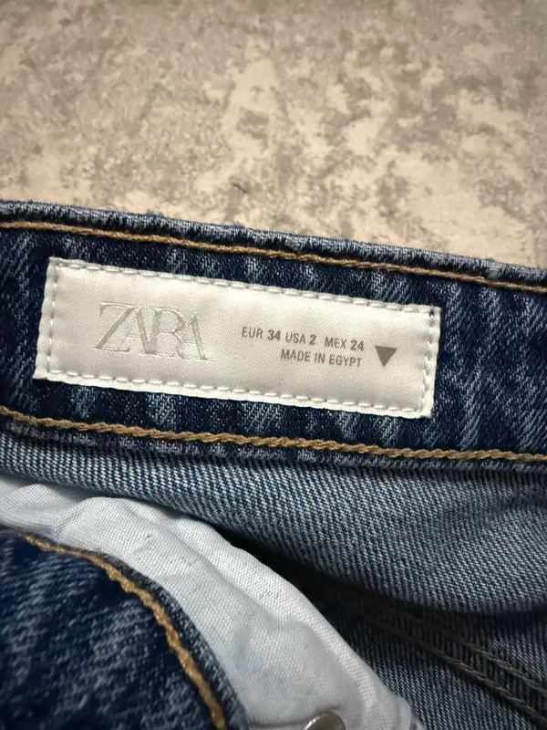Джинсы Zara (новые, без бирок) — размер 34 (xs)