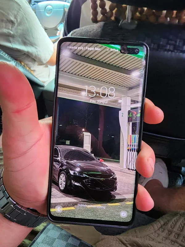 Samsung s10+5g holati yahshi 6