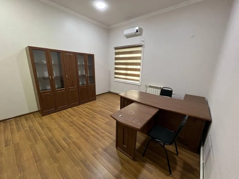 Аренда под офис С Мебелью! Пионерский 20 кв м 316у.е